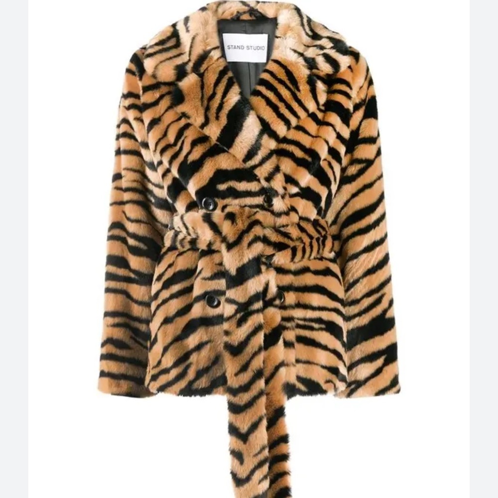 STAND STUDIO Tiffany Tiger Print Jacket - Picture 3 of 11